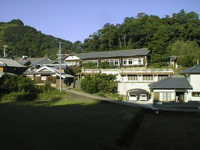 �Z��